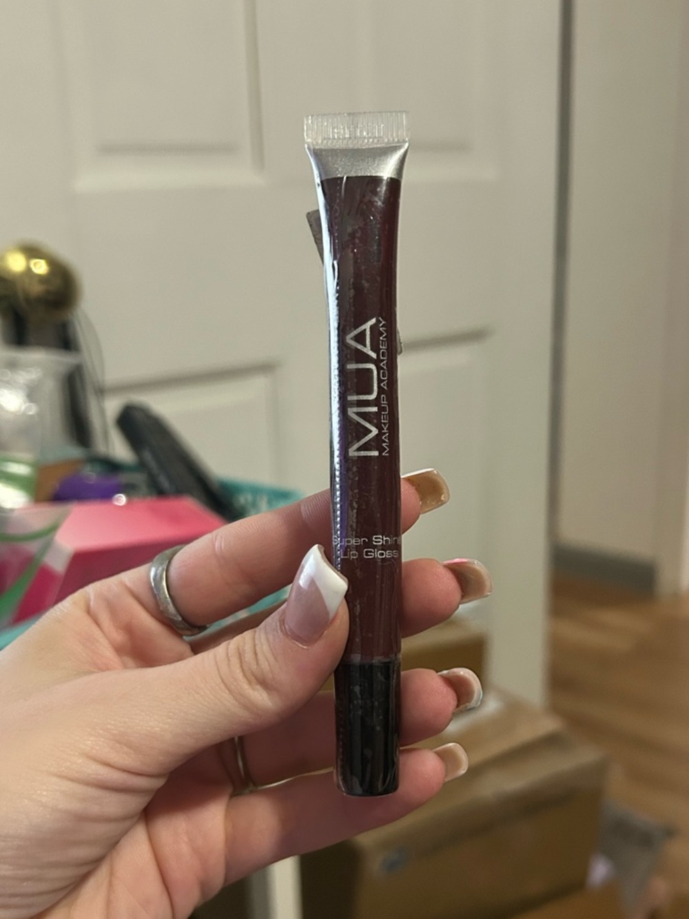 MUA Makeup Academy Super Shine Lip Gloss Ultra Violet Rare
